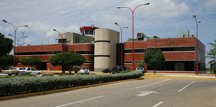 Aeropuerto José Leonardo Chirinos