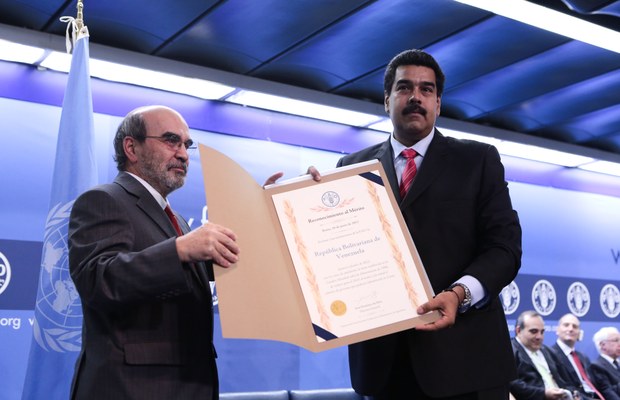 Presidente Nicolás Maduro creciendo recocimiento de la FAO 2013