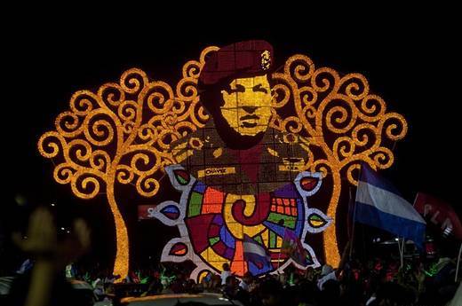 Estatua de Hugo Chávez en Managua, capital de Nicaragua