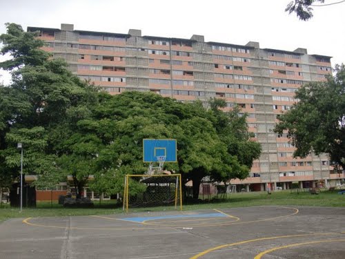 Edificio_Unidad_Residencial_República_de_Venezuela