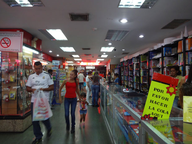 LIBRERÍA-TUCUSITO