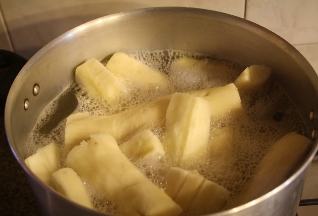 Yuca-Amarga-cocida