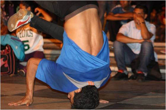 break-dance-de-cabeza