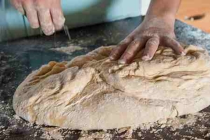 elaboracion-masa-de-pan-de-jamon