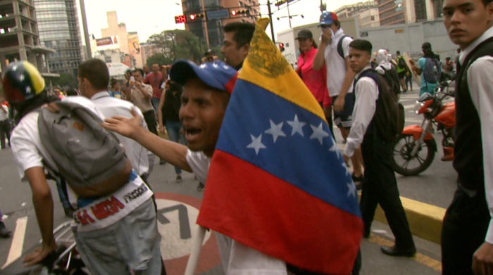 manifestantes violentos