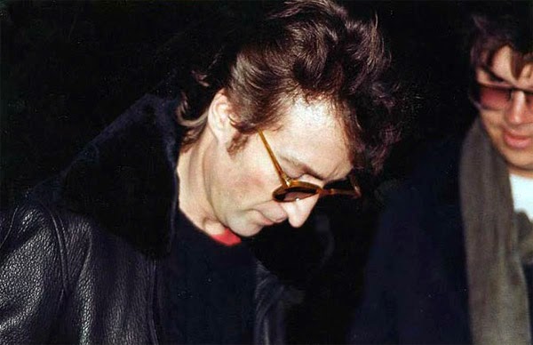 El hombre que disparó contra Lennon, Mark David Chapman