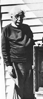 La última foto de Albert Einstein, tomada en marzo de 1955 en su casa de Princeton