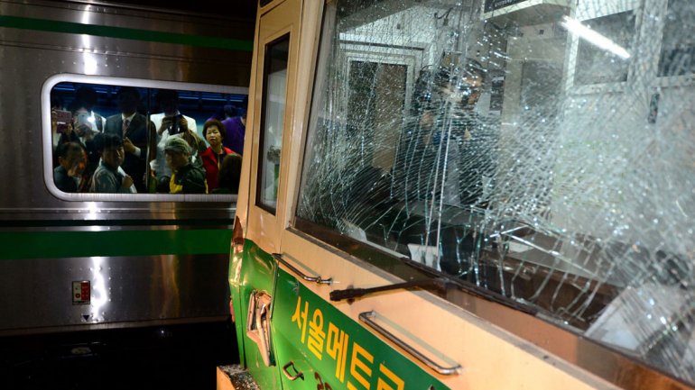 Choque de trenes en Seul -Corea del Sur