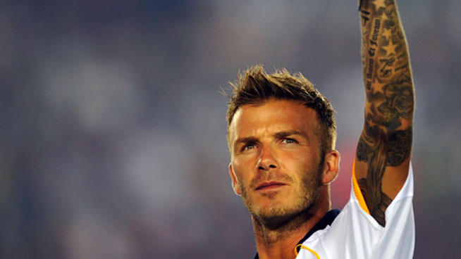 David Beckham saluda desde el campo