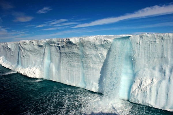 Impresionantes cascadas glaciales