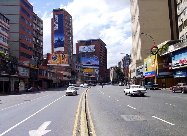 Av. Francisco de Miranda