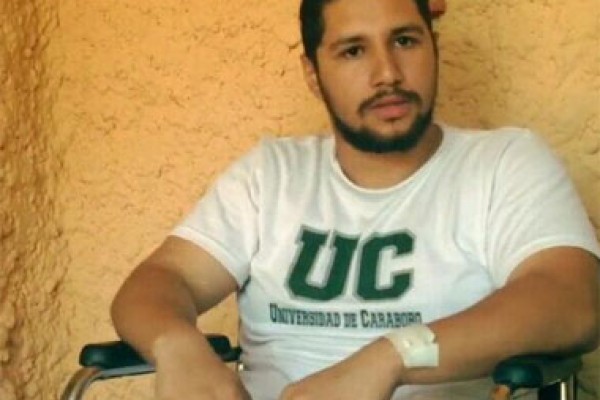 Hipótesis sobre el suicidio del estudiante de la Universidad de Carabobo
