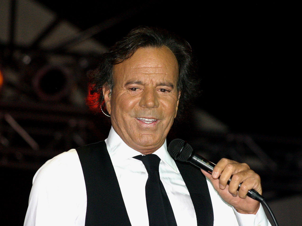 Julio Iglesias el artista latino