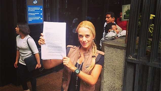 Lilian Tintori denunció al ministro