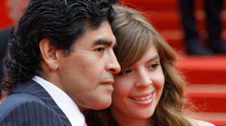 maradona canta con su hija