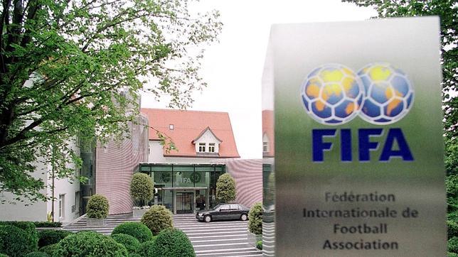 FIFA apoyaría cambiar de sede