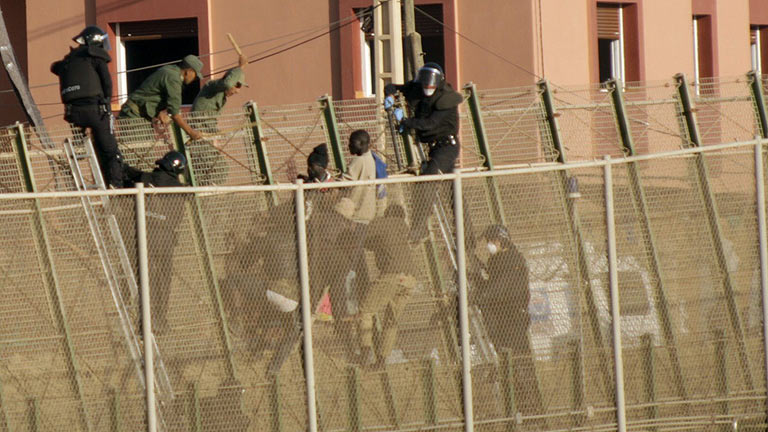 Agresiones contra inmigrantes en España