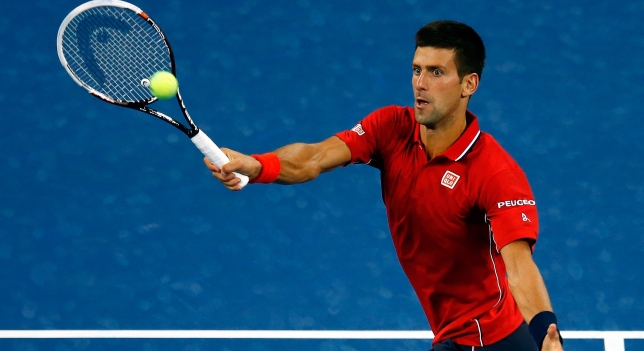 Djokovic en plena jugada en el abierto de USA