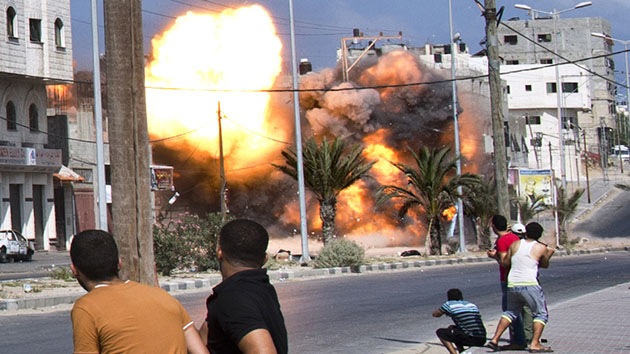 Un edificio derrumbado en Gaza tras ataque del Ejército israelí