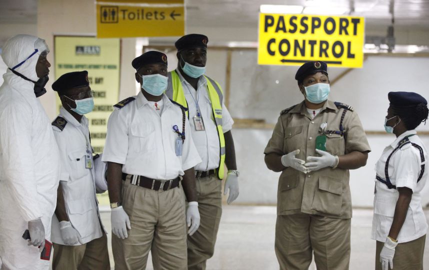 Venezuela suspende vuelos a países con ébola
