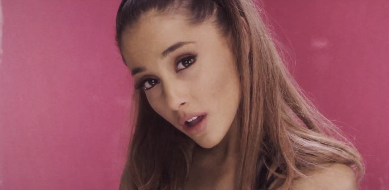 Ariana Grande close up