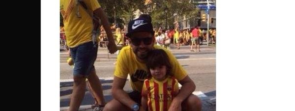 Gerard Piqué y su hijo Milán en la Diada