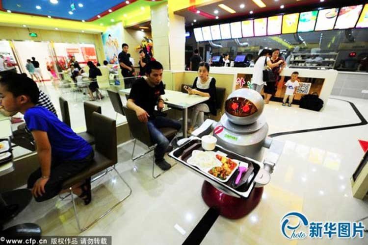 robots para atender los restaurantes